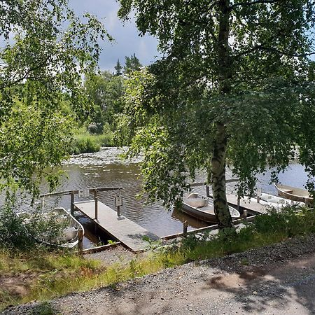Cabin In The Forest With Spa Bath Västra Torup Екстериор снимка