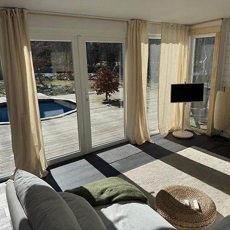 Cabin In The Forest With Spa Bath Västra Torup Екстериор снимка