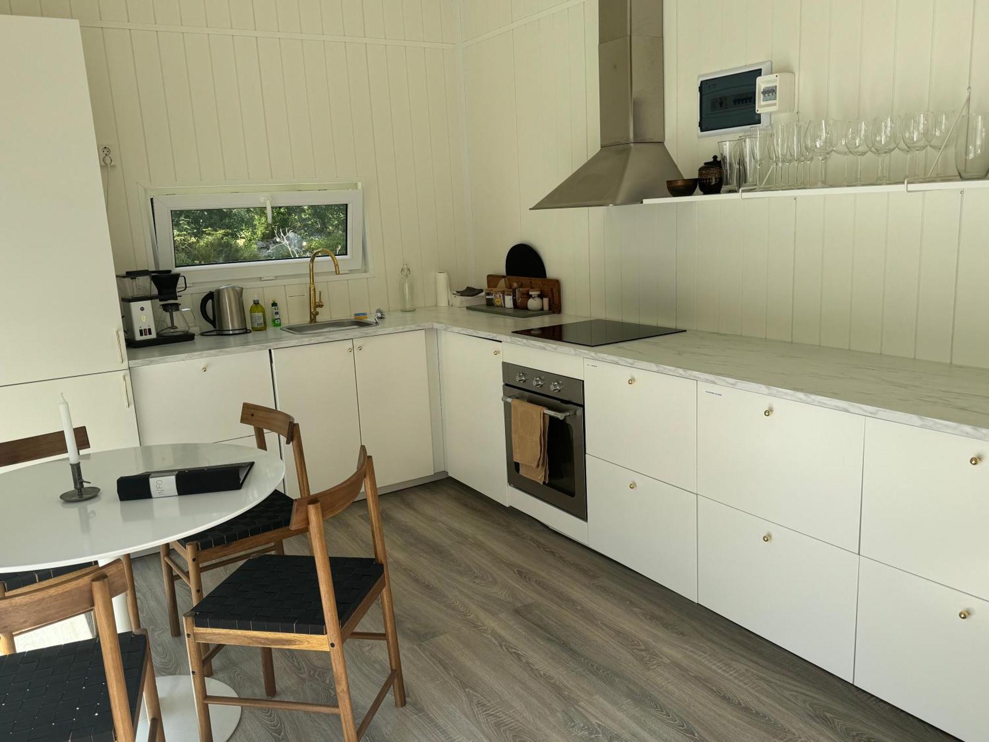 Cabin In The Forest With Spa Bath Västra Torup Екстериор снимка